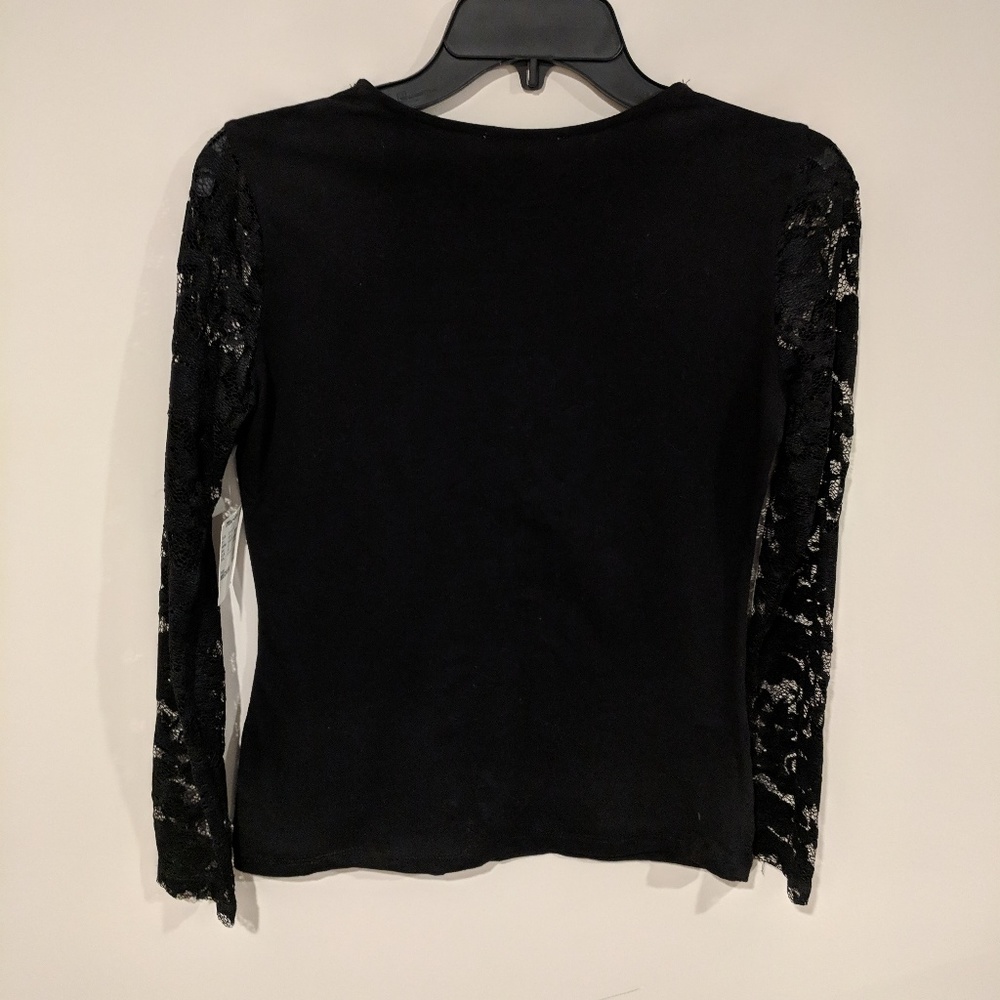 Black blouse for women - Picture 2 of 8